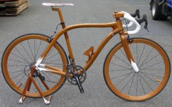Сборка деревянного велосипеда