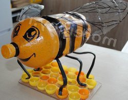 Делаем пчелу из пластиковых бутылок