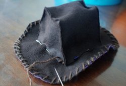 Как сшить ковбойскую шляпу для ребенка