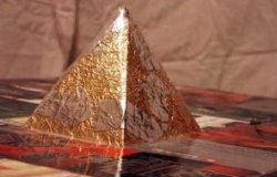 Как сделать пирамиду из картона 