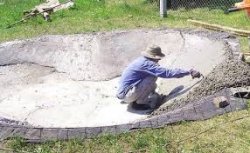 Как своими руками построить бетонный пруд 